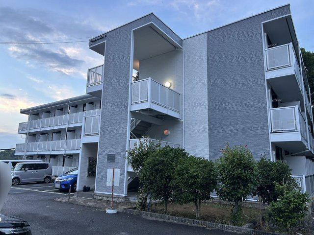 レオパレス馬野浦上マンション