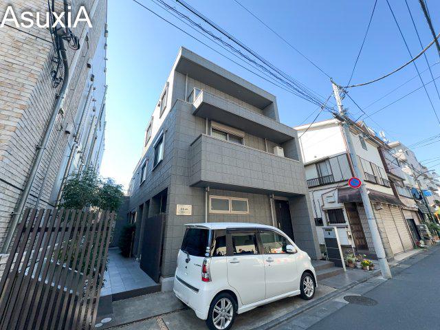 SKVILLA