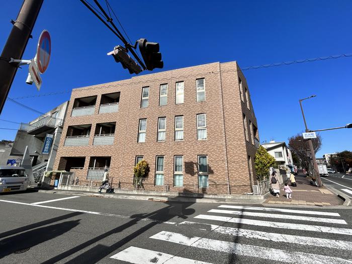 ディアコート苦楽園口