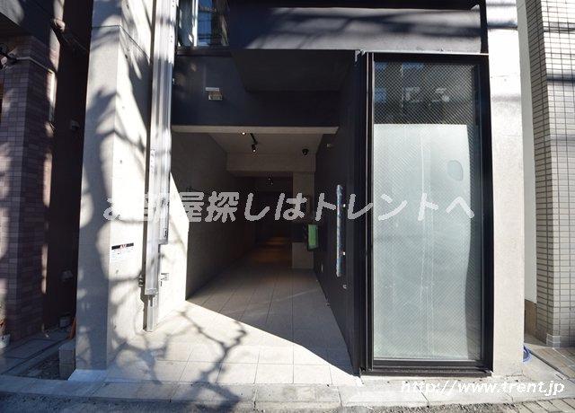 ザカグラザカ