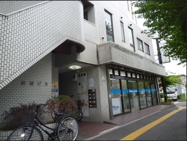 泉屋ビル