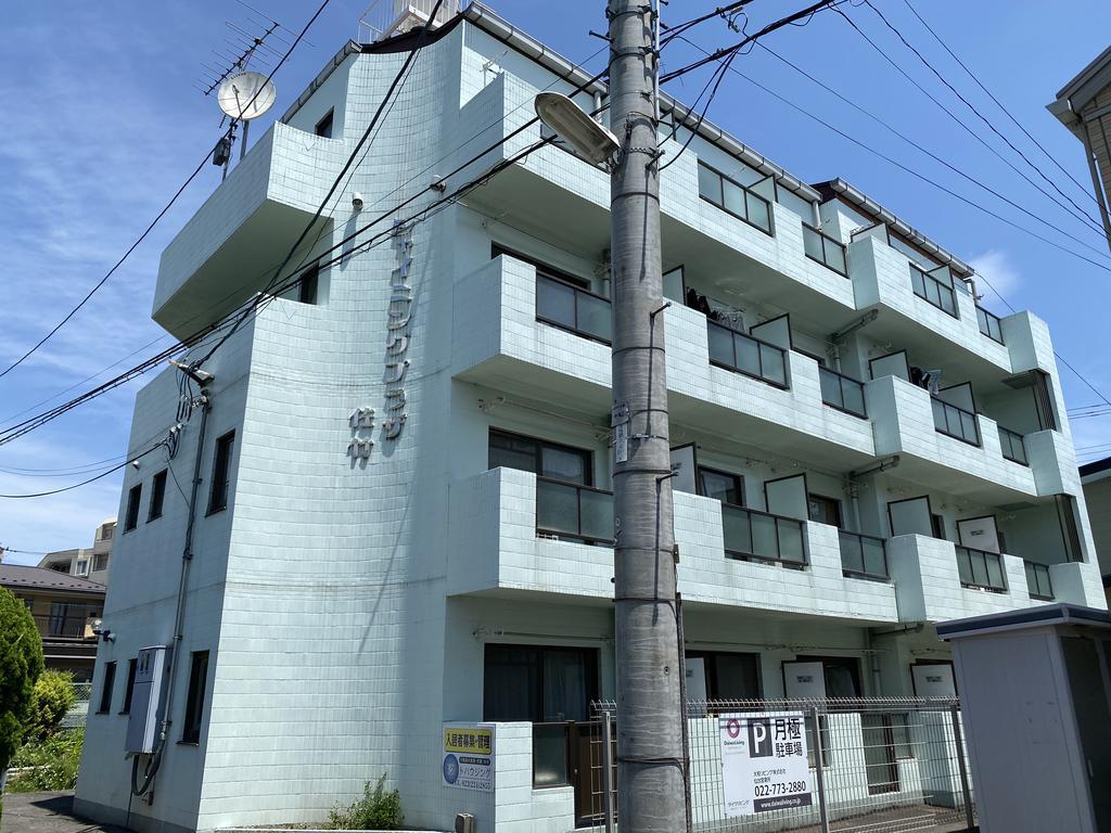 シャイニングプラザ佐竹