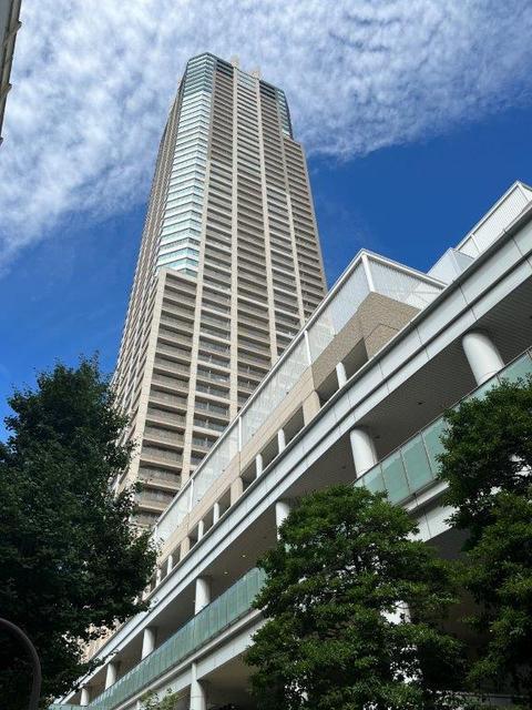 クロスタワー大阪ベイ
