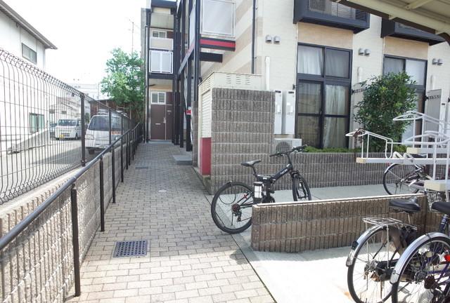 レオパレス本町公園
