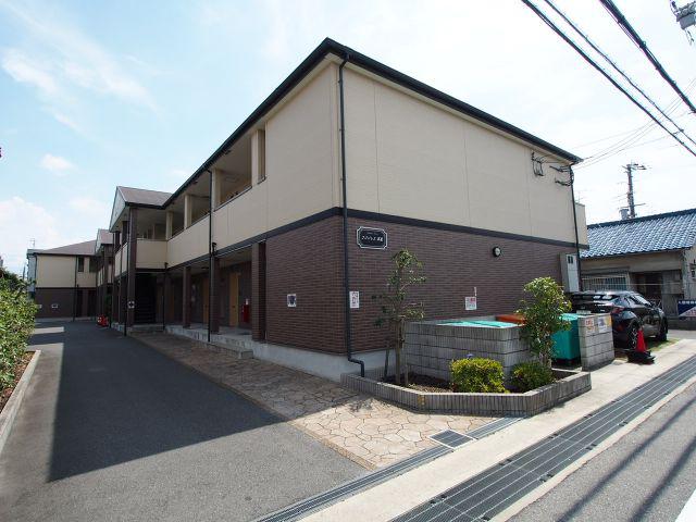 フジパレス草尾