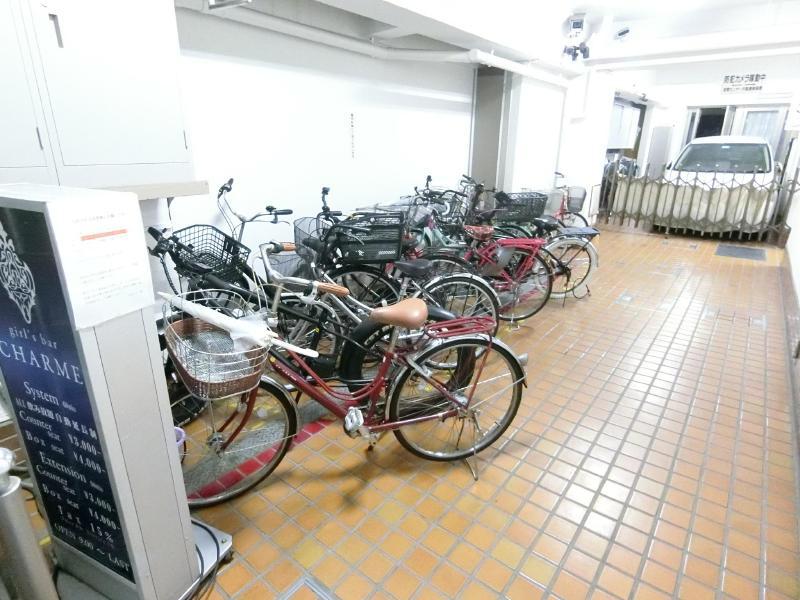 川津ビル