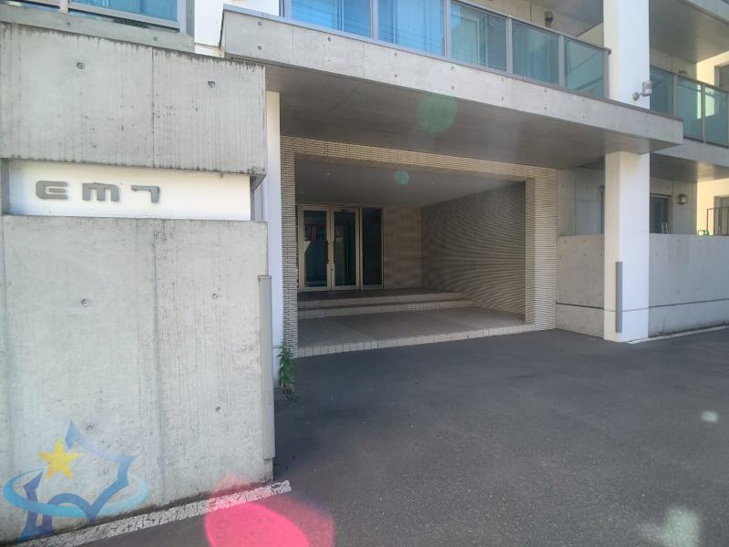 札幌市電 西線６条駅 徒歩2分 5階建 築12年
