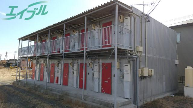 LA FAMILLE伊勢壱番館