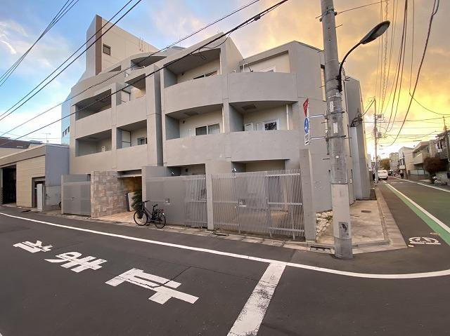 B CITY APARTMENT SHINJUKU NW(1K/4階)