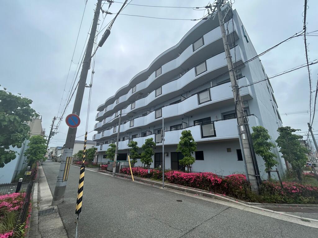 崇徳院ハイツN棟