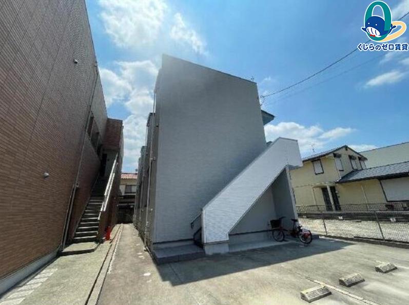 BREEZE RESIDENCE MORIYA