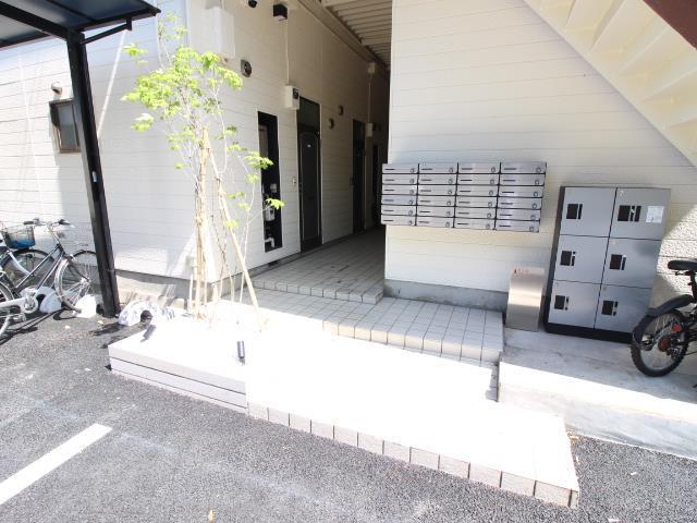 コーポ逆井