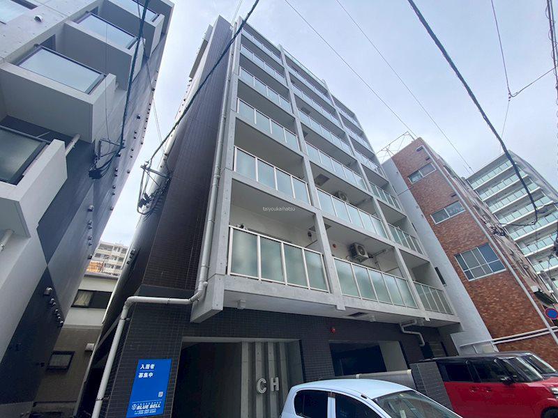 鹿児島市電谷山線 新屋敷駅 徒歩6分  築8年