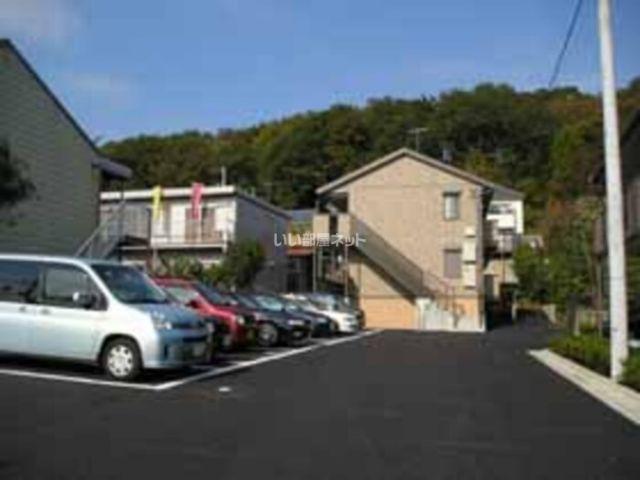 リビングタウン石川町AB
