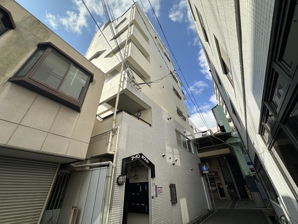 アーバンホワイト