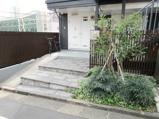 DENFLAT碑文谷