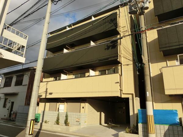 エヌエムスワサントオンズノース
