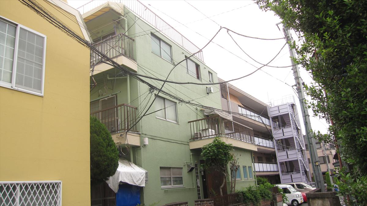 マンション岩田