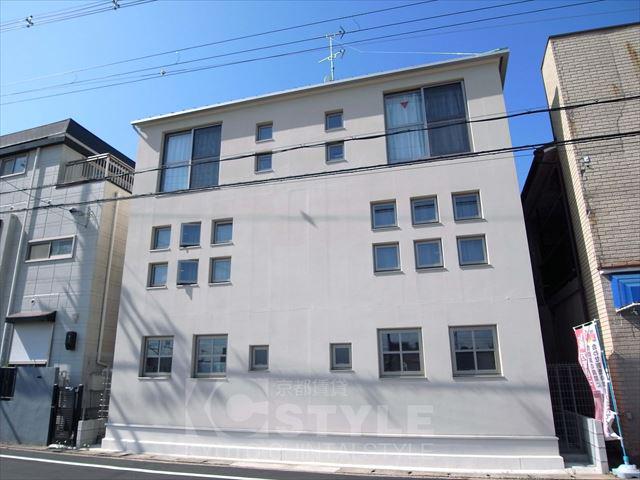 VILLA DECOLLETE天神 