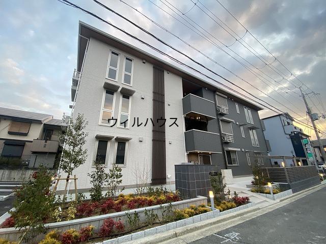 DSOPHIA