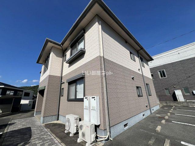 レーヴィンス稲葉