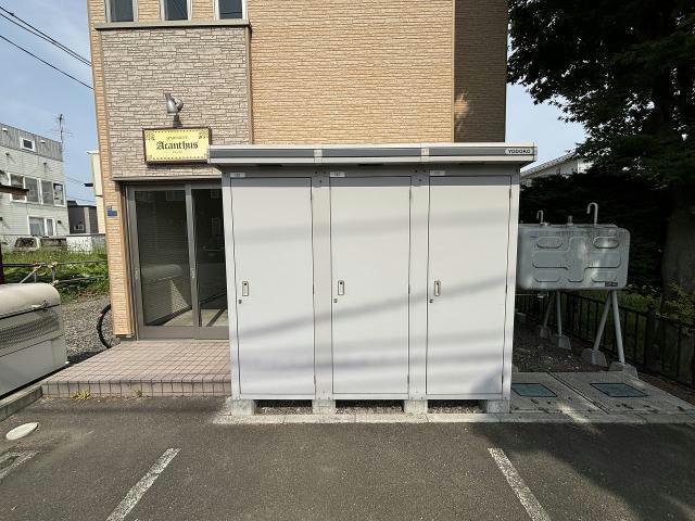アカンサス