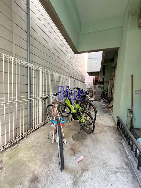 モーナ吉田