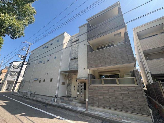 ラモーナ東本町