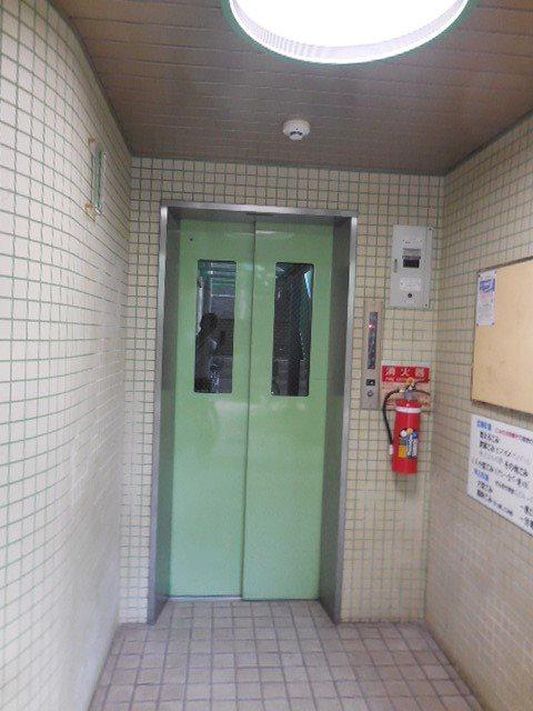 トムズハウス