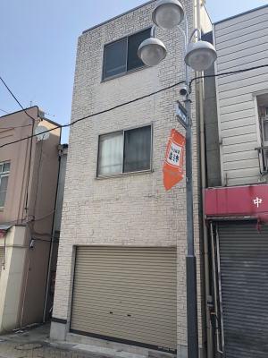 ラ・フニュウ