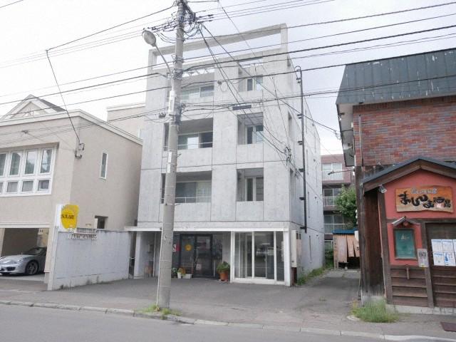 アパートメント322