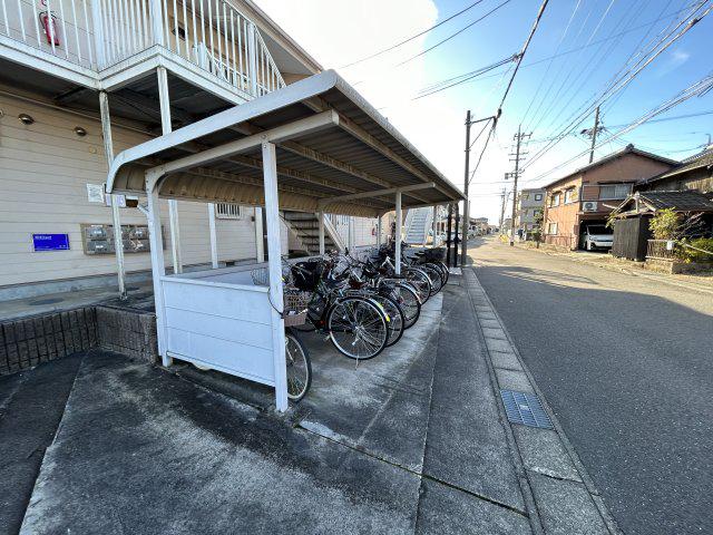 メゾン華I