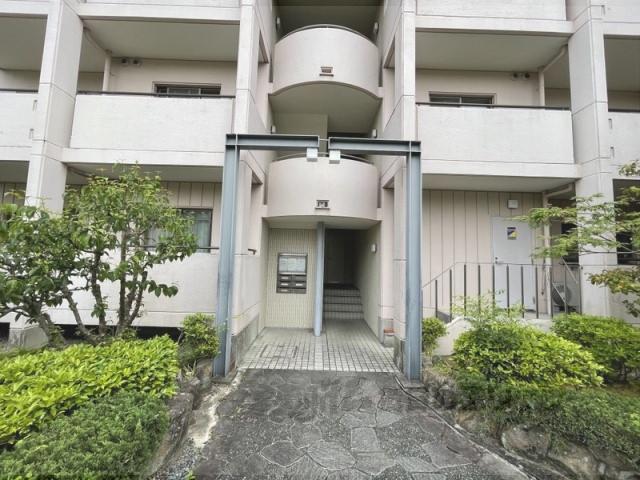 ヒルクレストあやめ池