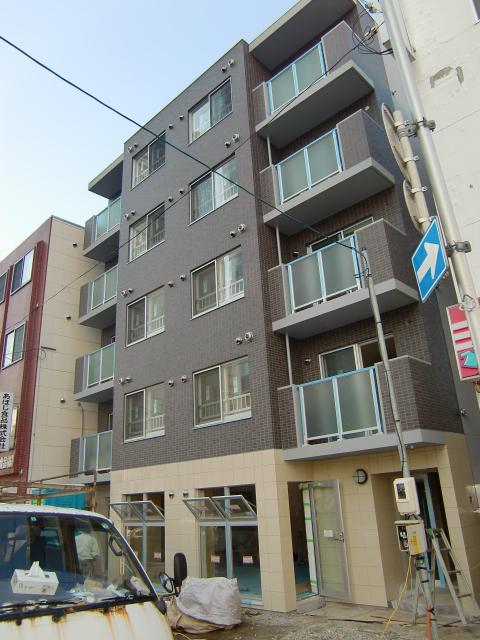 TSUBAKI PLACE 南2条 創成川公園