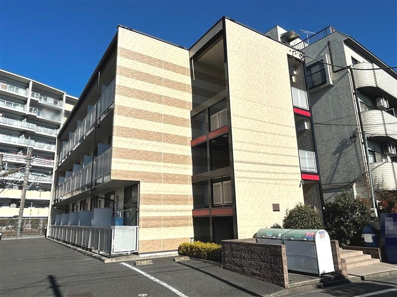 ＪＲ中央線 西八王子駅 徒歩11分  築22年(1K/2階)