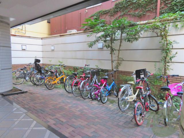 ロイヤルヒルズ上杉