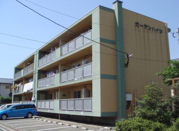 ガーデンハイツ都府楼