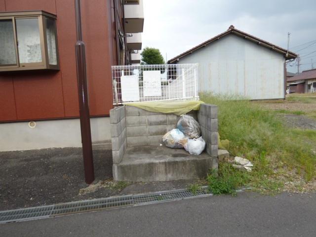 ホワイトテラス