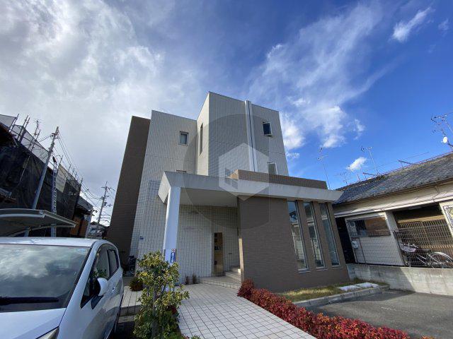 近鉄奈良線 若江岩田駅 徒歩7分 3階建 築18年