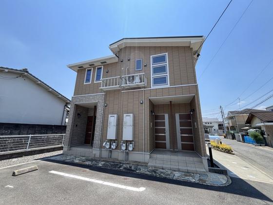 ノーブル川内V番館