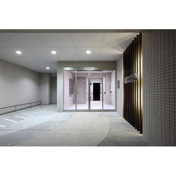 QUEENRICH新屋敷