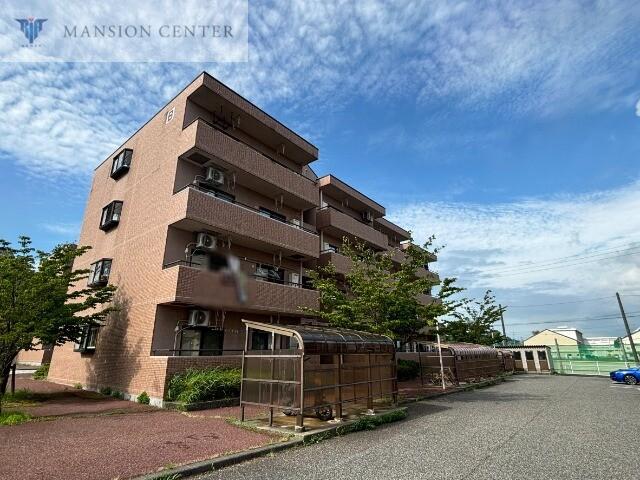 ファミーユ小金B(2LDK/4階)