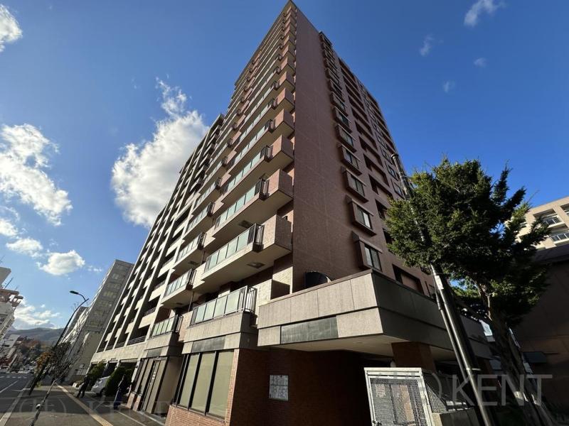 サンタの館裏参道