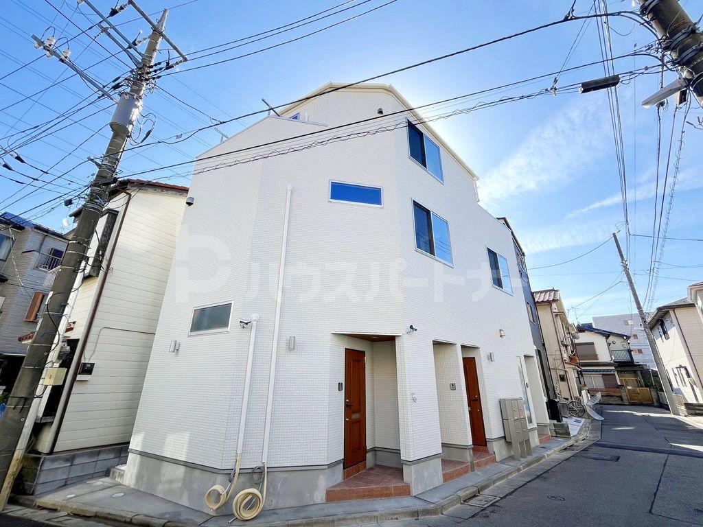K-STATION