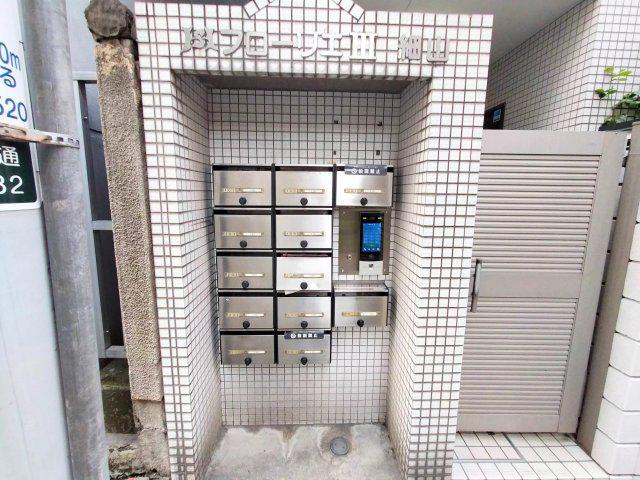フローリエ細山III
