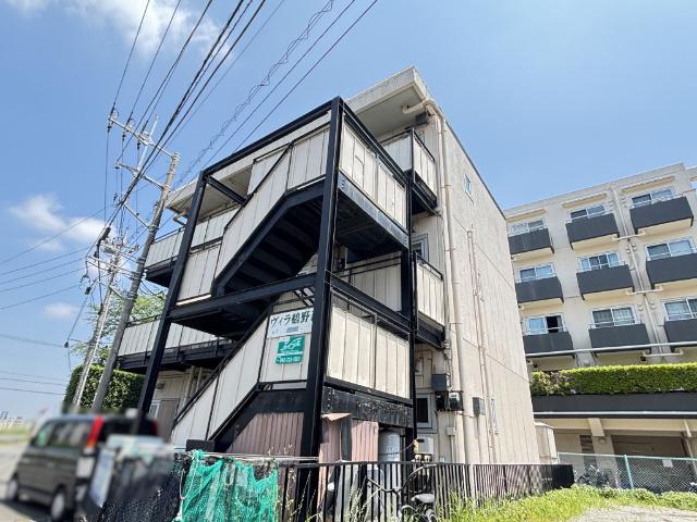 ヴィラ鵜野森
