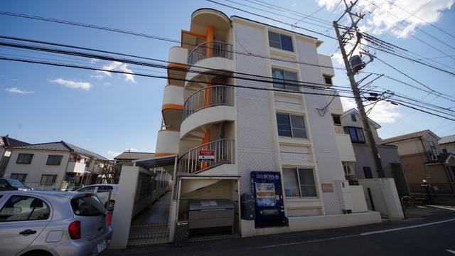 エマーユ稲荷町