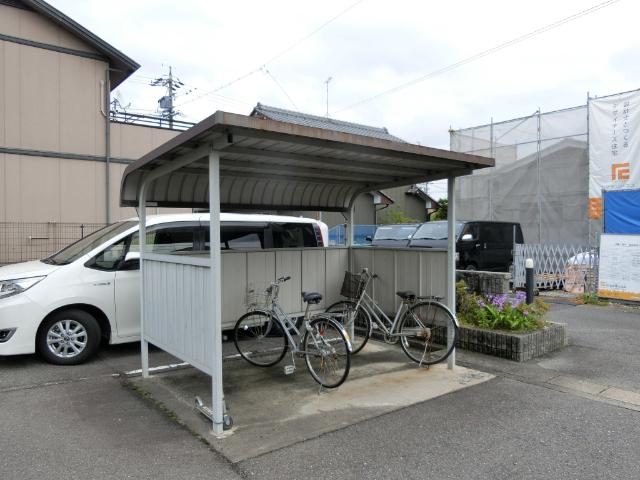 ハイツ功城