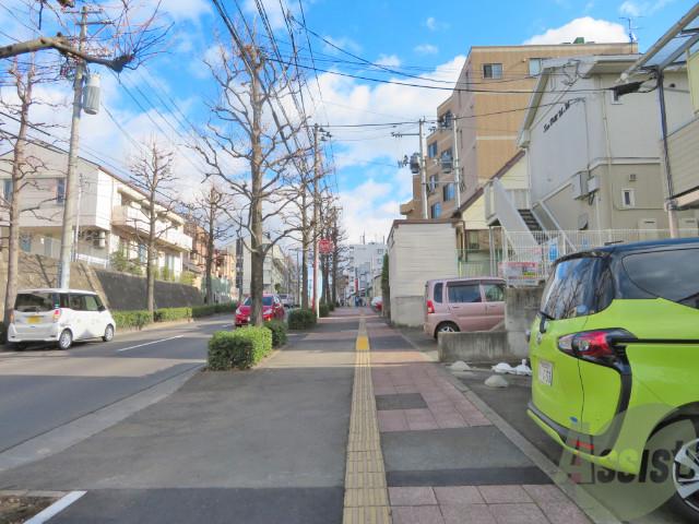 六興ハイツ