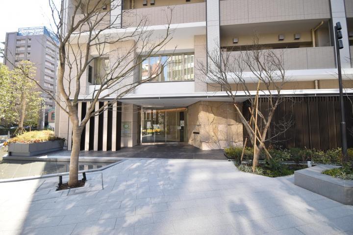 BRILLIA THE TOWER TOKYO YAESU AVENU